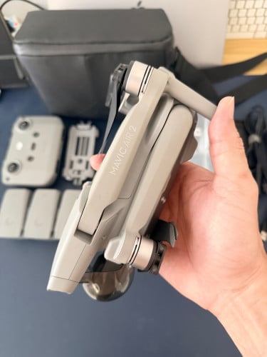 DJI Air 2 more Combo