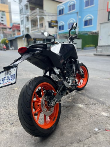 Duke 200 ឆ្នាំ​ 2018 ម៉ូតូ​ស្អាត​ ម៉ាស៊ីន​ហាប់ល្អ​ តំលៃល្អ