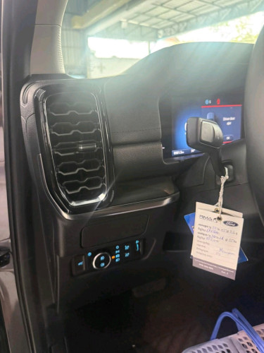 Ford Everest Sport 2025 ស៊ីនមួយជុំ ទើប9000kmជាង