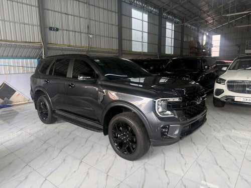 Ford Everest Sport 2025 ស៊ីនមួយជុំ ទើប9000kmជាង