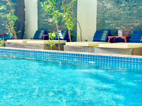 Great studio in villa with pool in BKK1