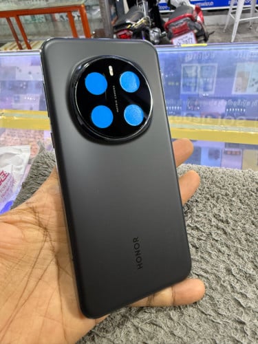Honor Magic 7Pro 5G Ram12G Memory512G Global Sim2 មានឆ្នាំងសាក
