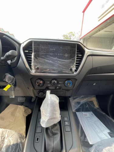 Isuzu D.nax Deluxe 2026 ថ្មី100%