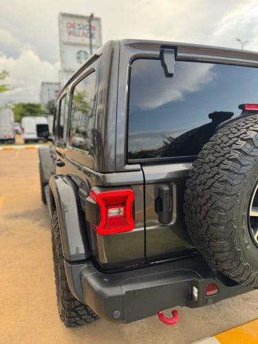 Jeep Rubicon 2021 (Sky One Touch)