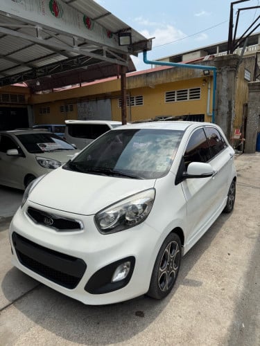 Kia morning 2012 full smart key ស ស្អាត អត់បុកប៉ះ បង់រំលស់ងាយៗ 25 ខេត្ត
