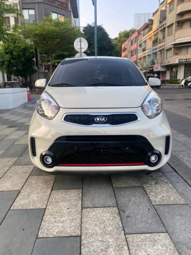 Kia morning ឆ្នាំ2016 full option F sport