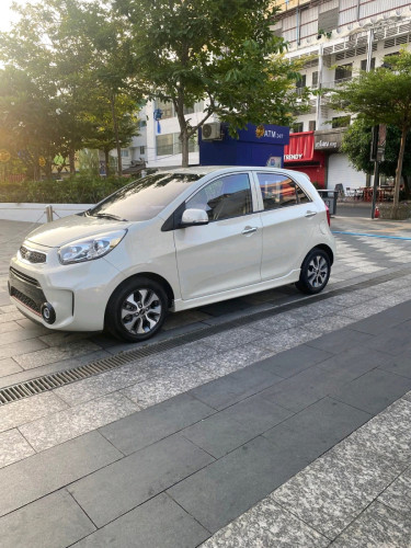 Kia morning ឆ្នាំ2016 full option F sport