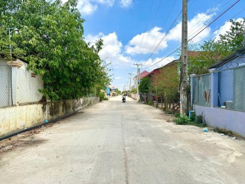 Land For Sale or Rent