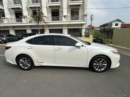 LEXUS ES300H 014ម្ចាស់ដើម