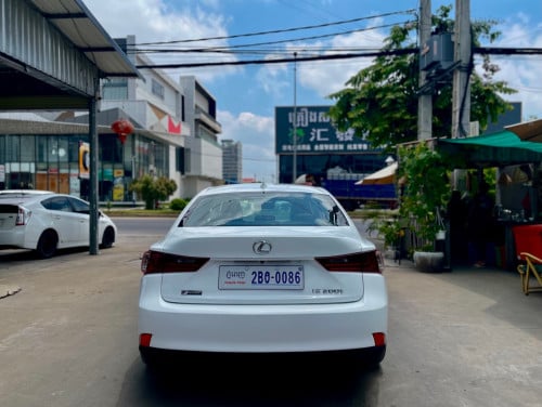 Lexus Is200t 2016 F-Sport