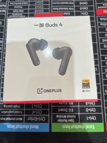 Oneplus buds 4 brand new