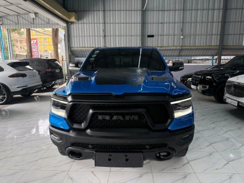 RAM Rebel 1500 2022 ស៊ីនមួយជុំ