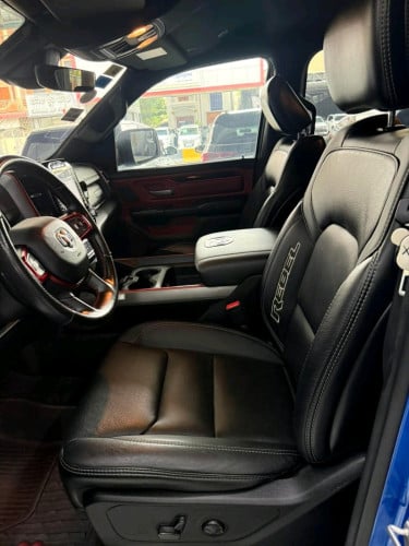 RAM Rebel 1500 2022 ស៊ីនមួយជុំ