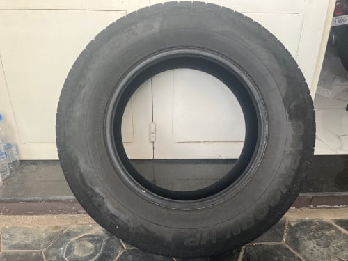 Sell tyres secondhand
