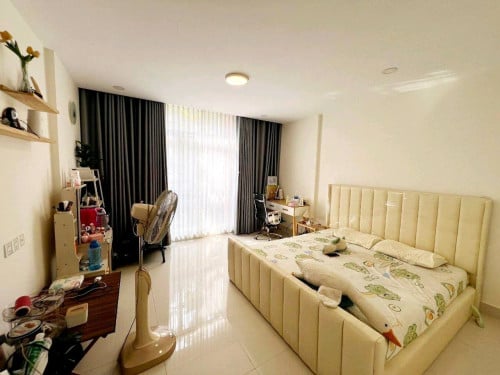 Shop House លក់បន្ទាន់ បុរីប៉េងហួត