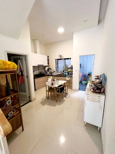 Shop House លក់បន្ទាន់ បុរីប៉េងហួត