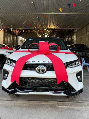 Toyota Fotuner legender 2026