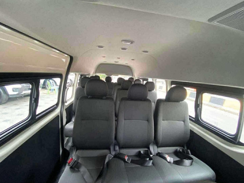 Toyota Hiace 2026 លេខដៃ 16 កៅអី