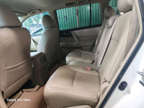 TOYOTA HIGHLANDER 2012