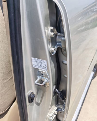 Toyota Hilux Vigo 2014 ម៉ាស៊ីន​ 3.0L ម៉ាស៊ូត​ អូតូ​កាប់​ពីតាស់