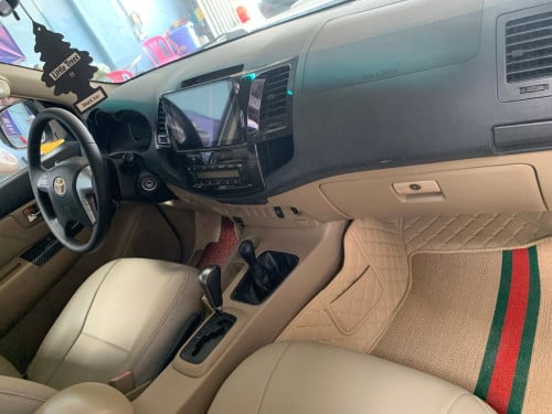 Toyota Hilux Vigo 2014 ម៉ាស៊ីន​ 3.0L ម៉ាស៊ូត​ អូតូ​កាប់​ពីតាស់
