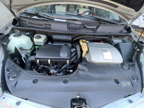 Toyota Pruis year 2005