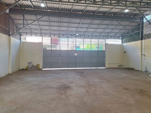 ឃ្លាំងជួល ទីតាំងល្អ នៅឬស្សីកែវ