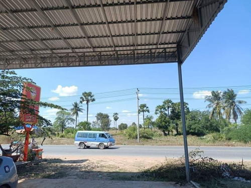 ឃ្លាំង