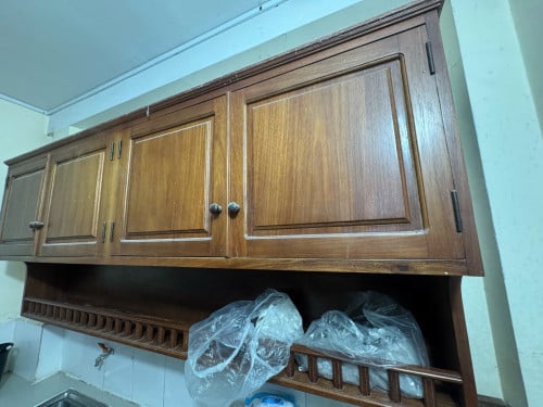 លក់ទូរផ្ទះបាយ ចាប់ជញ្ជាំង