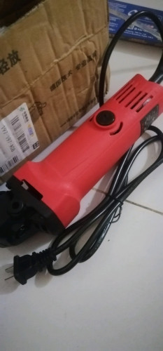 ម៉ូទ័រ