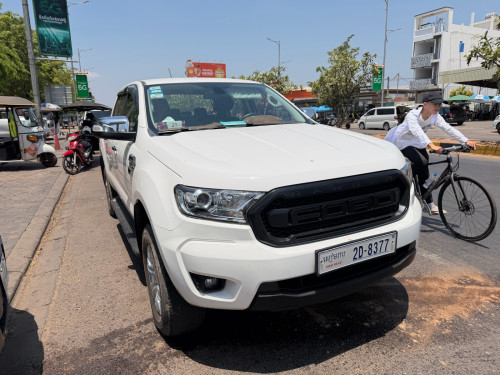 ឡាន​ស្អាត​លក់​នៅ​សៀមរាប​022 Xlt 2.2