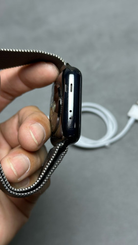 ចង់លក់apple watch series 3 42mm Stainless Steel