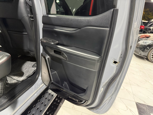 លក់​ Raptor 023 full option V6 សាំង​  ម្ចាស់ដេីម​ផ្ទាល់​ ថ្នាំ​សុីនមួយជុំ​