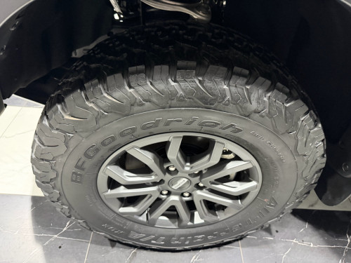 លក់​ Raptor 023 full option V6 សាំង​  ម្ចាស់ដេីម​ផ្ទាល់​ ថ្នាំ​សុីនមួយជុំ​