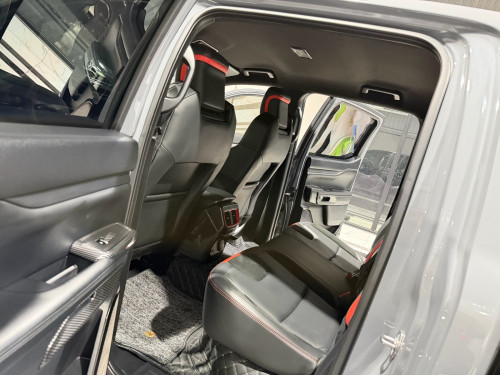 លក់​ Raptor 023 full option V6 សាំង​  ម្ចាស់ដេីម​ផ្ទាល់​ ថ្នាំ​សុីនមួយជុំ​