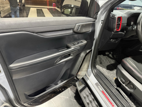 លក់​ Raptor 023 full option V6 សាំង​  ម្ចាស់ដេីម​ផ្ទាល់​ ថ្នាំ​សុីនមួយជុំ​