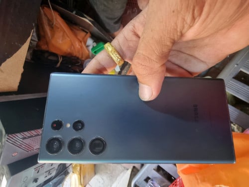 លក់ s22ultra ស្ទើរ ដូចរូបចង់បានឆាត