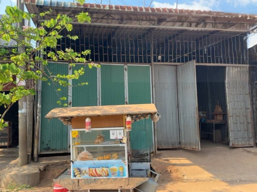 🏦House Available for Urgent Sale at a Special Price (Negotiable).