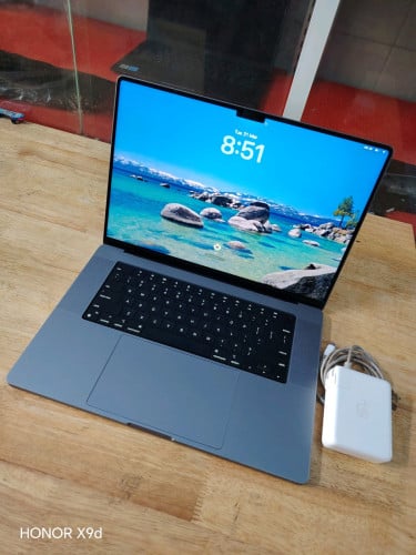 💐👌Mac book chaip M2 16" 2023 Ram 16GB Storage 512GB