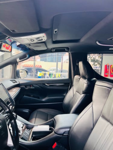 Alphard 2018 up 2026