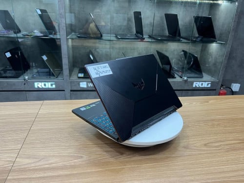 Asus Tuf gaming F15 FX506 (Gaming&Design)