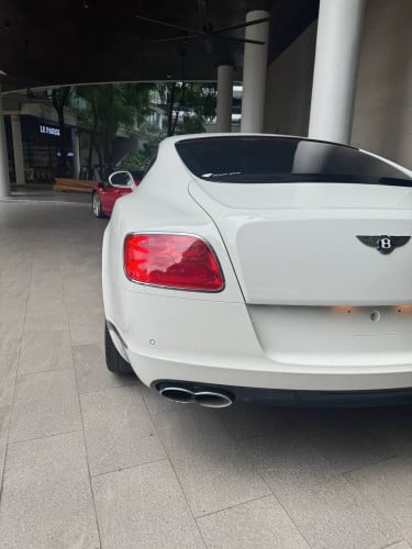 Bentley continental GT 2013