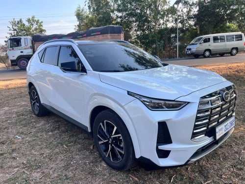 BYD sealion5សចូលស្តុកថ្មី(សៀមរាប)