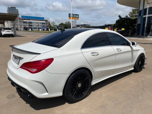 Car for rent at Sihanoukville and Phnom Penh