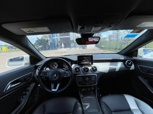 Car for rent at Sihanoukville and Phnom Penh