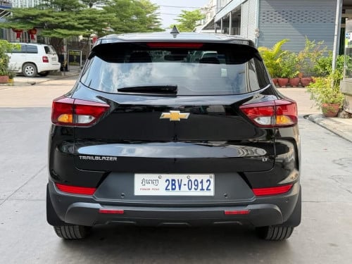 Chevrolet trailblazer 2023 ហ្សុីនមួយជុំ ថ្មីណាស់ តំលៃល្អ