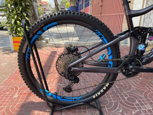 Giant Reign 29 1 | Rower enduro 29 | FOX 38 |