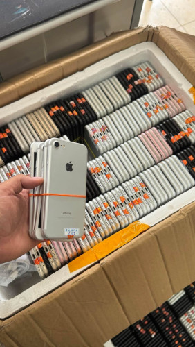 iPhone 7 ធានាសំនុំសុីនស្អាត 23$