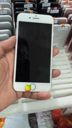 iPhone 7 ធានាសំនុំសុីនស្អាត 23$
