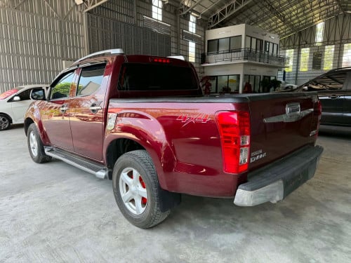 ISUZU D-MAX 2013 មួយទឹកស្លាកលេខ 4444